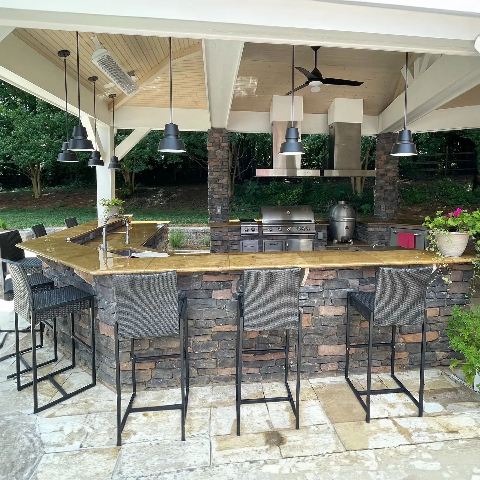 Outdoor kitchen in Mint Hill, NC, view 2
